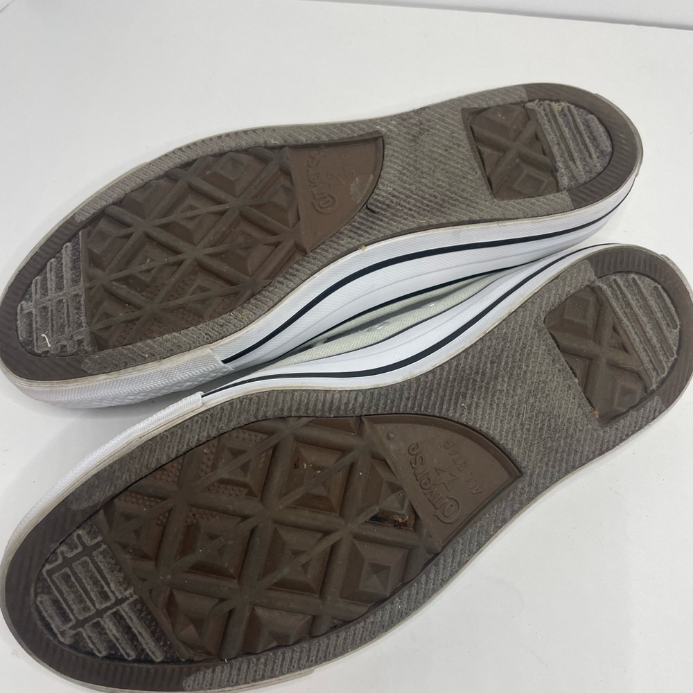 Converse - Picture 6 of 6